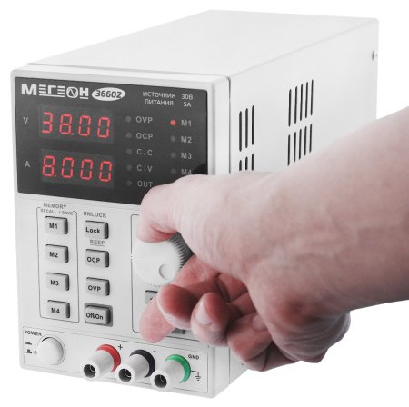 Одноканальный программируемый линейный источник питания МЕГЕОН 36602 купить по низкой цене | МАКСПРОФИТ