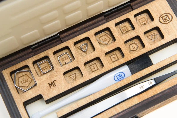 Набор гирь Промконструкция КТ M1 1мг-500мг купить по низкой цене | МАКСПРОФИТ